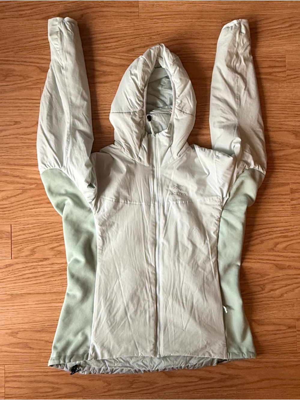 Arc'teryx 2018 Atom LT Hoody Ski Jacket Midlayer Light Blue Insulated Women’s XL - Picture 2 of 15